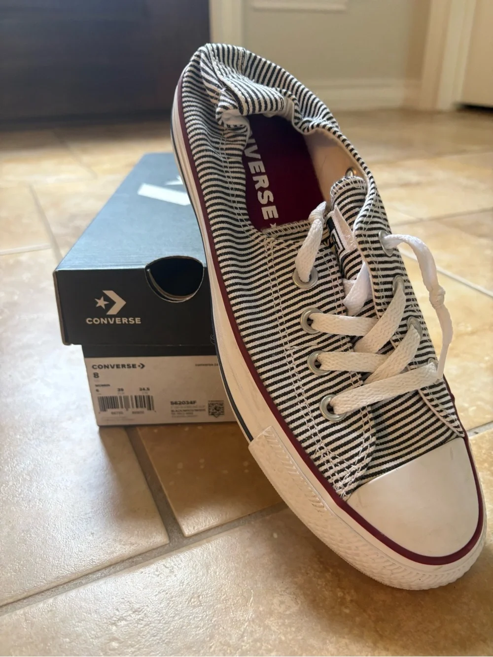Converse classic low